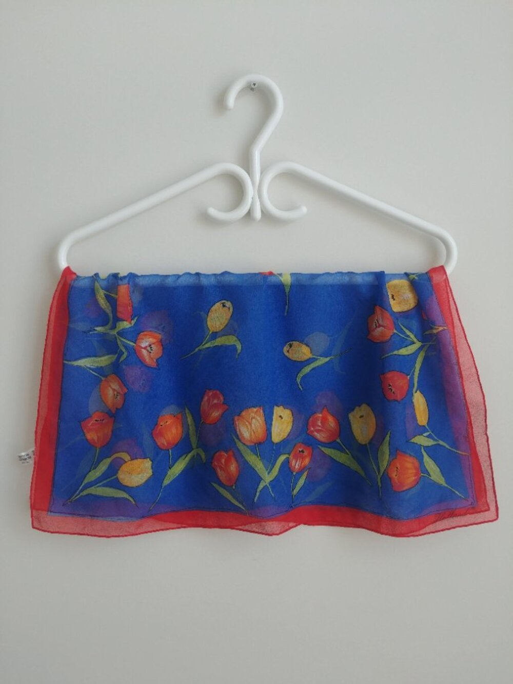 Kemtrade Holland square tulip scarf blue and red with yellow tulips